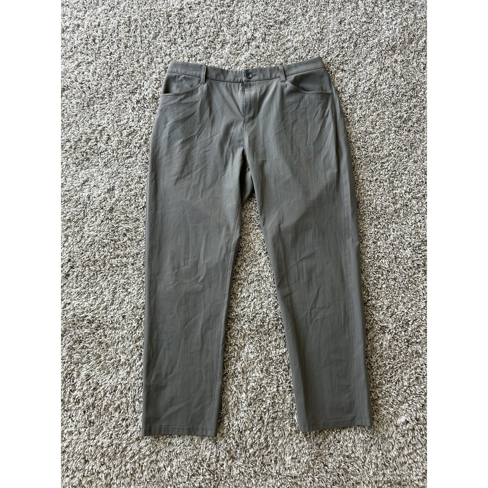 Vuori Pants Mens 34X26 Charcoal Gray Meta Performance Chino Straight Leg Stretch